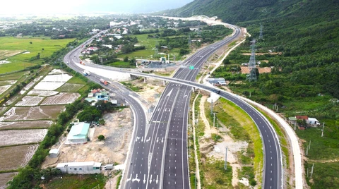 Đất Bắc Vân Phong hưởng lợi từ hạ tầng và quy hoạch phát triển